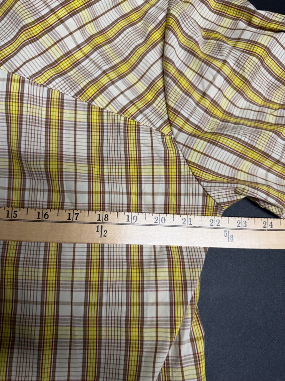 Volcom Men's Yellow and Brown Plaid Short Sleeve Button-Up Shirt - Picture 15 of 16